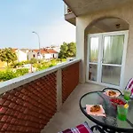 Leni Apartamento Krk Town