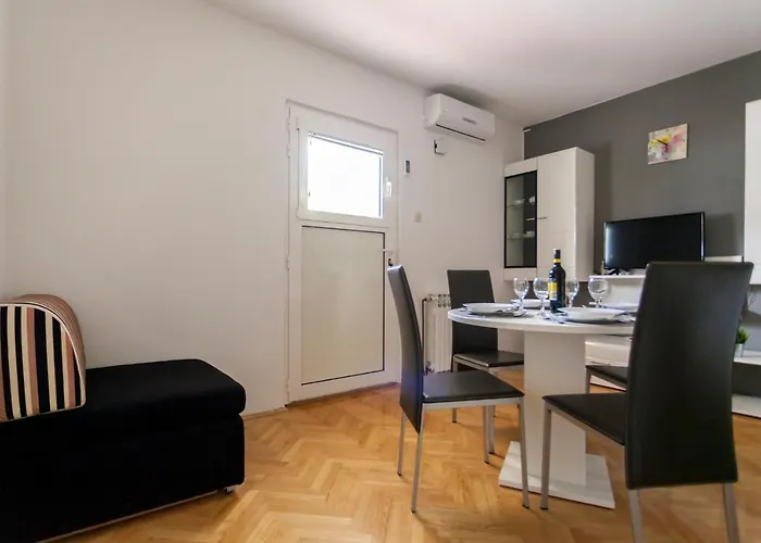 Leni Apartmán Krk Town